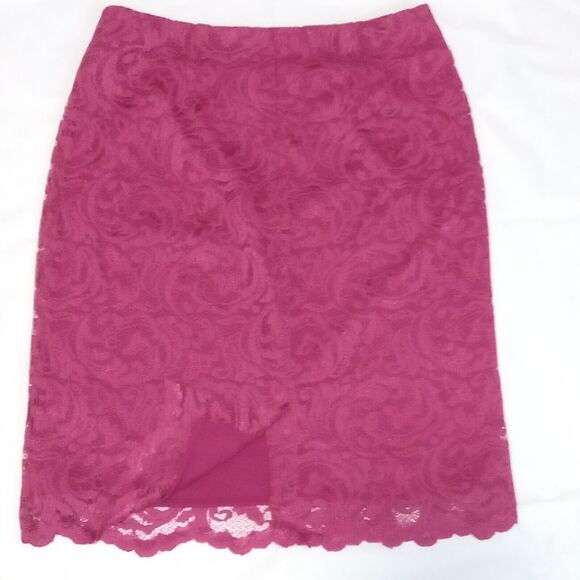 Garnet Hill Women's size 4 Raspberry Color Lace Pencil Skirt Wine Red - CUTE! - Picture 7 of 9